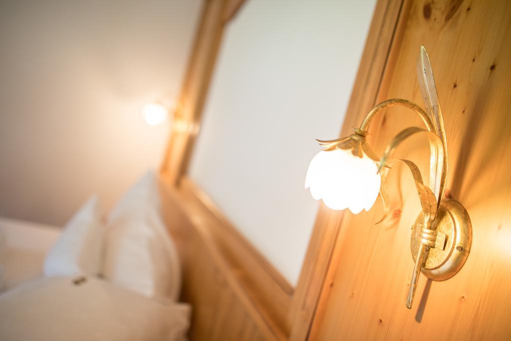 Hotel Jager Hans San Martino In Passiria  ภายนอก รูปภาพ